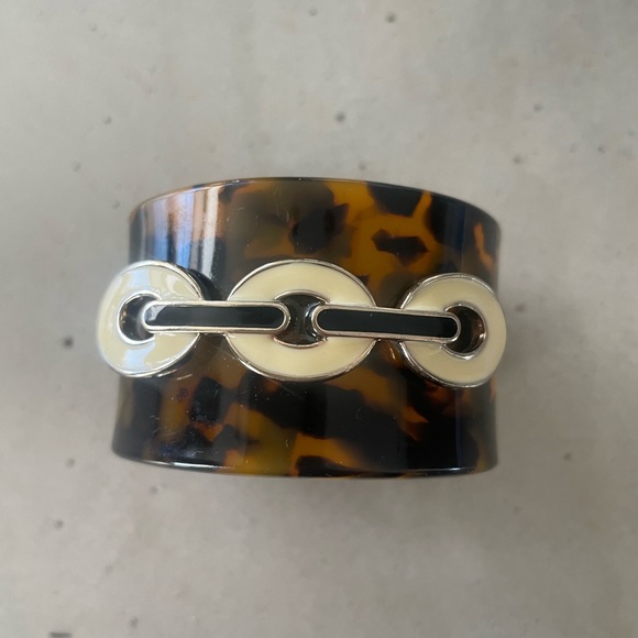 Michael Kors Tortoise Bracelet - Picture 2 of 3